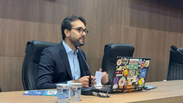 Doctoralia compartilha dados de saúde com Google, TikTok e LinkedIn Rafael Zanatta, codiretor da Data Privacy Brasil