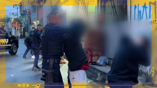 Em print de tela retirado de vídeo do canal de um dos policiais candidatos, o Da Cunha aparece em ação policial enquadrando suspeitos